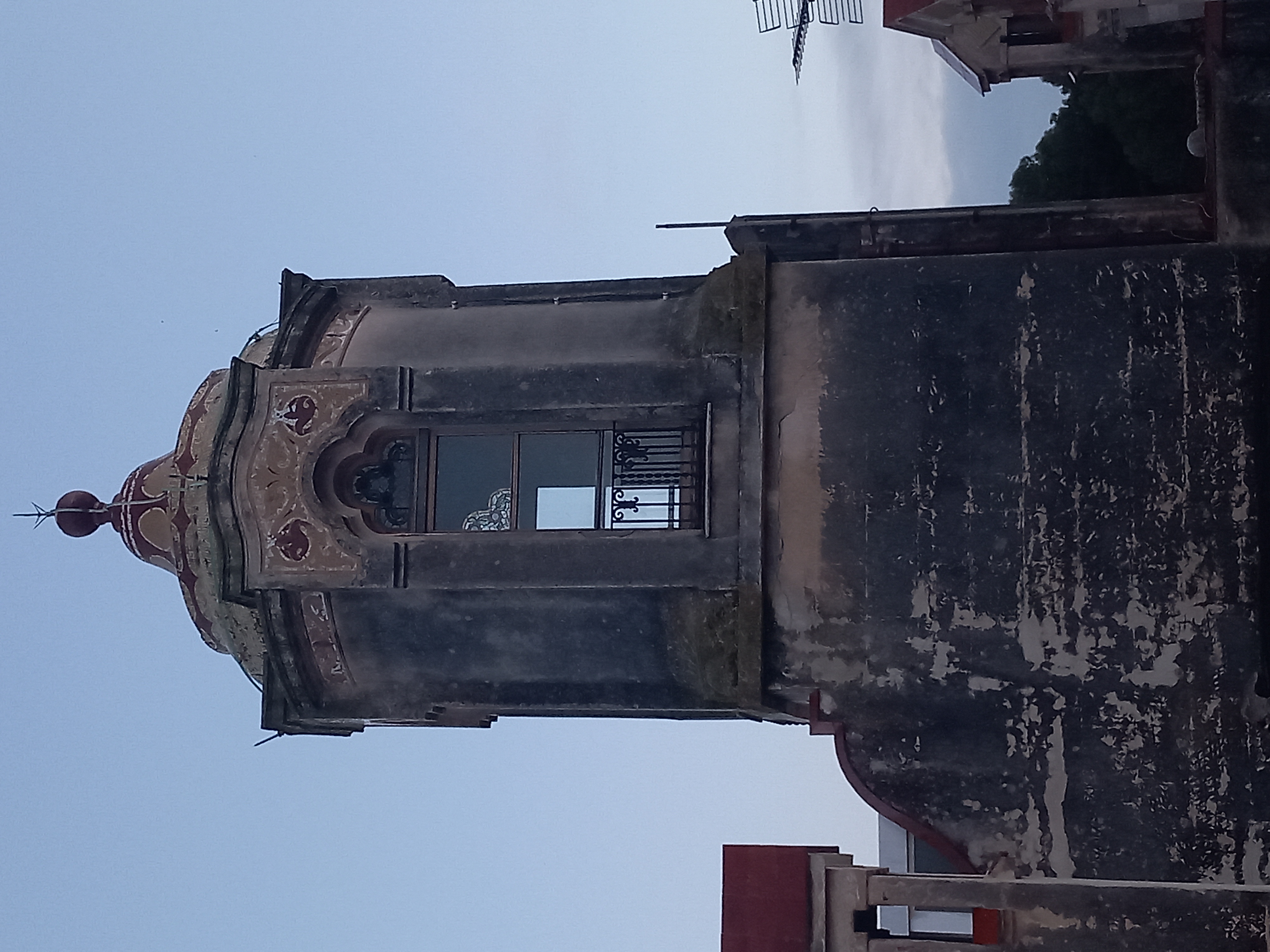 Catalunya: beautiful weather, beautiful people